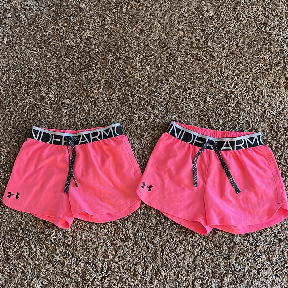 Under armor size small pink shorts